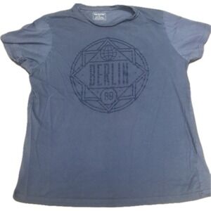 Cedar Wood State Mens Berlin 89 Graphic T-Shirt XL Blue Short Sleeve Crew Neck
